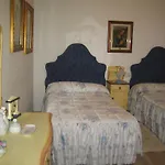 Casa Constanza Vega de Infanzones