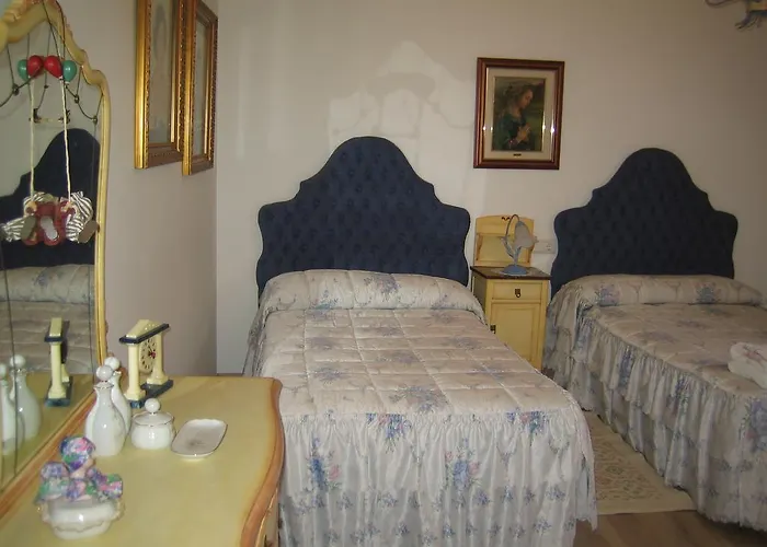 Casa Constanza Vega de Infanzones